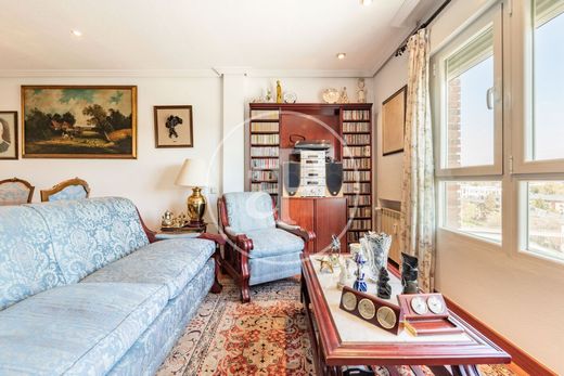 Luxury Apartment for sale in Madrid, 1 245 000 €, Photo 6