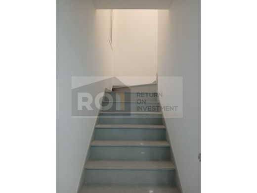 Luxury House for sale in Seixal, 495 000 €, Photo 7