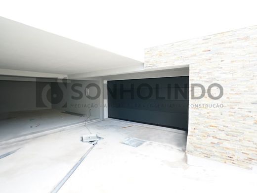 Luxury House for sale in Maia, 680 000 €, Photo 7
