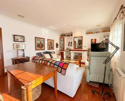Luxury House for sale in Casares, 745 000 €, Photo 7