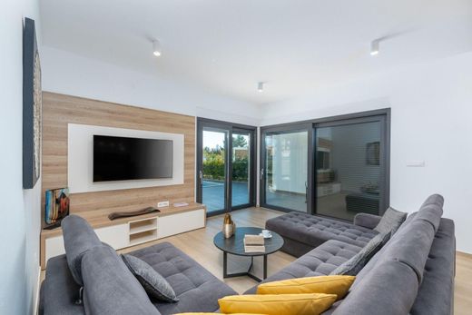 Maison de luxe à vendre à Porec, 969 000 €, Photo 3