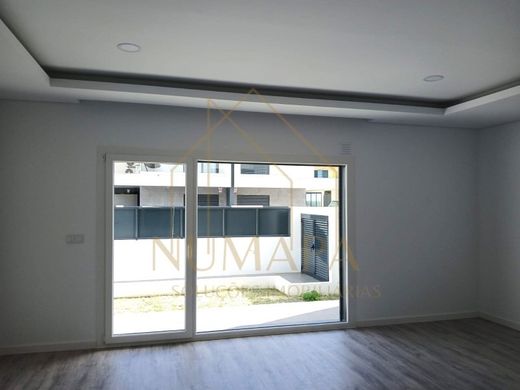 Luxury House for sale in Seixal, 585 000 €, Photo 5