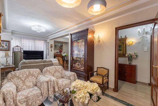 Luxury Apartment for sale in Granada, 459 900 €, Photo 7