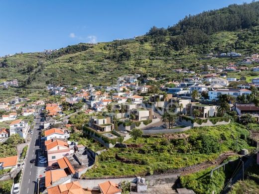 Luxury House for sale in Calheta, 1 525 000 €, Photo 1