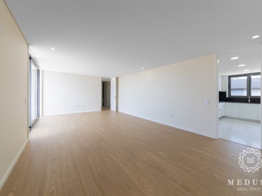 Appartement de luxe à vendre à Espinho, 680 000 €, Photo 3
