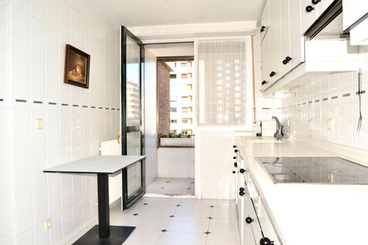 Appartement de luxe à vendre à Pamplona, 500 000 €, Photo 5