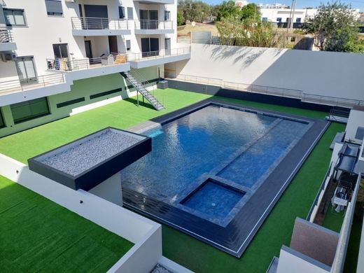 Luxury Apartment for sale in Olhão, 427 100 €, Photo 1