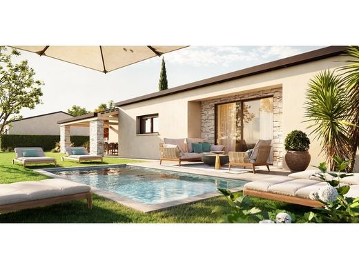 Luxury House for sale in Desenzano Del Garda, 995 000 €, Photo 1