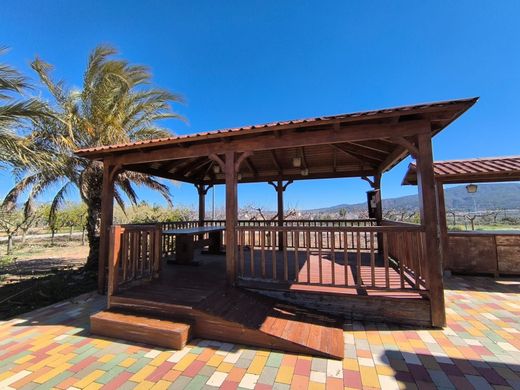 Luxury House for sale in Pinoso, 595 000 €, Photo 3
