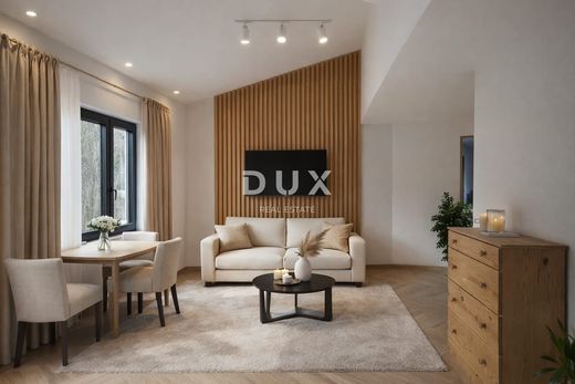 Maison de luxe à vendre à Vrbnik, 1 590 000 €, Photo 3