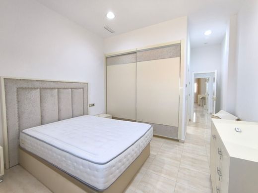 Luxury House for sale in Pinoso, 595 000 €, Photo 7