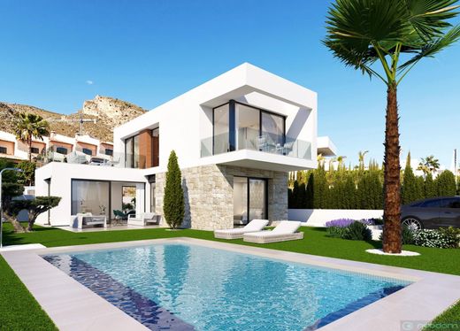 Luxury House for sale in Finestrat, 915 000 €, Photo 1