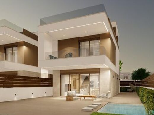 Luxury House for sale in Pilar de La Horadada, 550 000 €, Photo 1