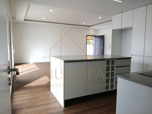 Luxury House for sale in Seixal, 640 000 €, Photo 2