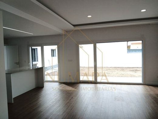 Luxury House for sale in Seixal, 640 000 €, Photo 5
