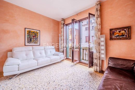 Luxury Apartment for sale in Venice, 430 000 €, Photo 1