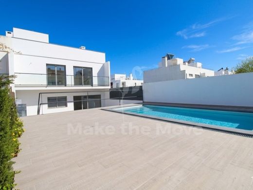 Luxury House for sale in Olhão, 630 000 €, Photo 1