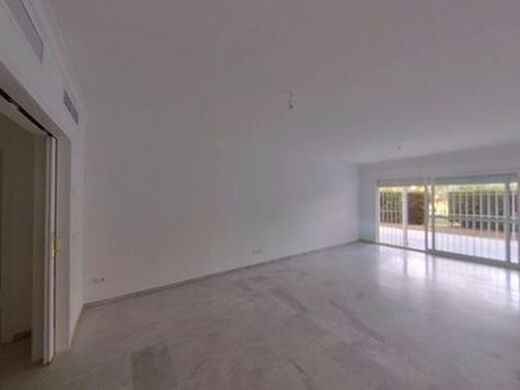 Appartement de luxe à vendre à Marbella, 525 000 €, Photo 3