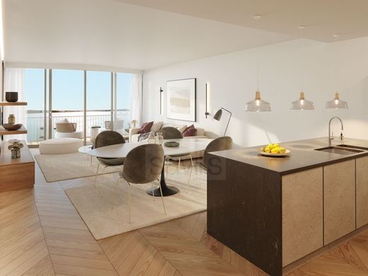 Luxury Apartment for sale in Seixal, 895 000 €, Photo 5
