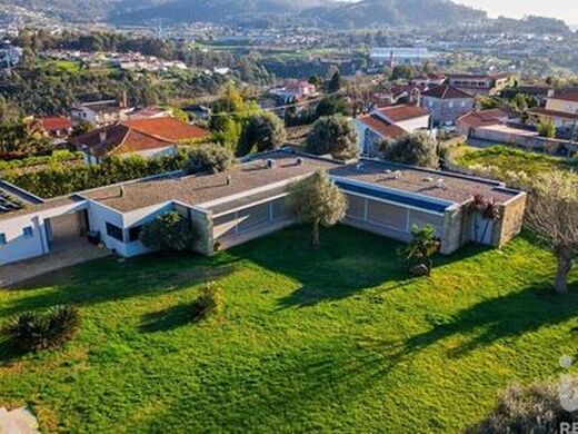 Maison de luxe à vendre à Bairro, 1 250 000 €, Photo 1