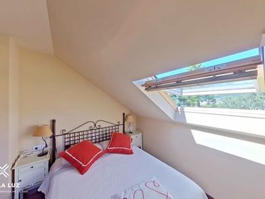 Luxury House for sale in O Grove, 600 000 €, Photo 3