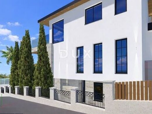 Appartement de luxe à vendre à Opatija, 935 000 €, Photo 4