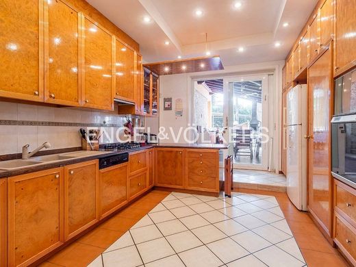 Luxury House for sale in Rome, 2 850 000 €, Photo 7