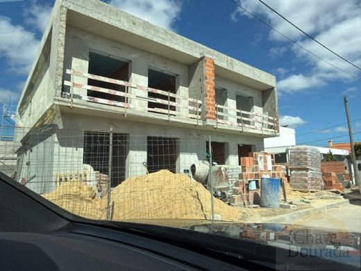 Luxury House for sale in Seixal, 595 000 €, Photo 1