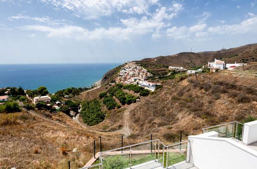 Luxury Apartment for sale in Nerja, 449 000 €, Photo 1