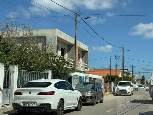 Luxury House for sale in Seixal, 595 000 €, Photo 4