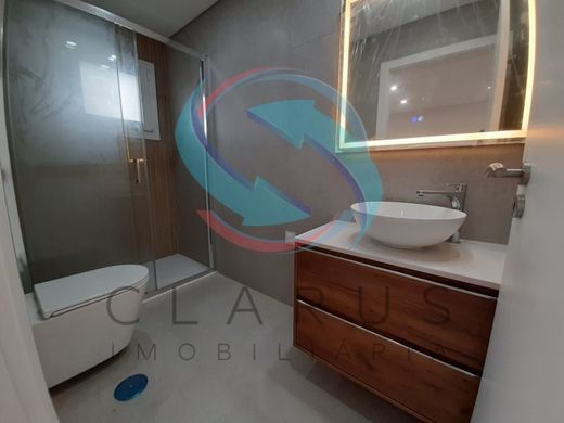 Luxury Apartment for sale in Seixal, 450 000 €, Photo 5