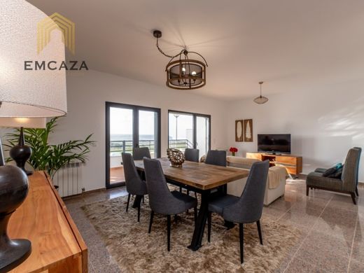 Luxury House for sale in Torres Vedras, 490 000 €, Photo 1