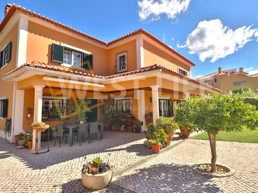 Luxury House for sale in Torres Vedras, 790 000 €, Photo 1