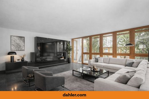 Luxury House for sale in Berlin, 985 000 €, Photo 1