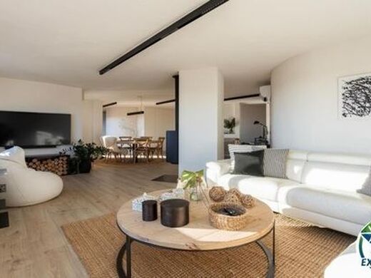 Appartement de luxe à vendre à Figueres, 490 000 €, Photo 1
