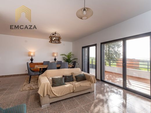 Luxury House for sale in Torres Vedras, 490 000 €, Photo 4