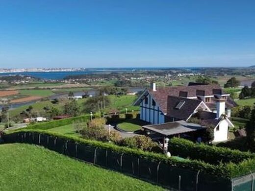 Luxury House for sale in Solares, 1 480 000 €, Photo 1