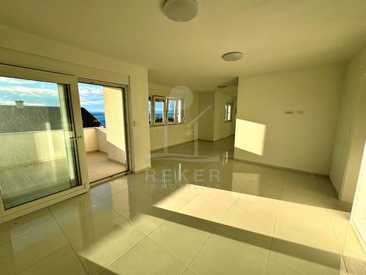 Appartement de luxe à vendre à Crikvenica, 429 835 €, Photo 7