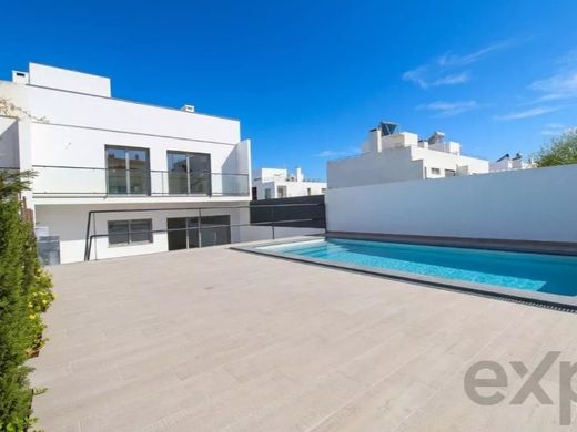 Luxury House for sale in Olhão, 630 000 €, Photo 1