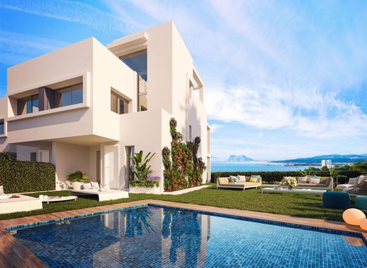 Luxury House for sale in Manilva, 400 000 €, Photo 1
