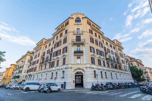 Appartement de luxe à vendre à Rome, 1 050 000 €, Photo 1