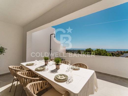 Appartement de luxe à vendre à Benahavís, 1 350 000 €, Photo 1