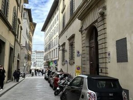 Appartement de luxe à vendre à Florence, 769 000 €, Photo 1
