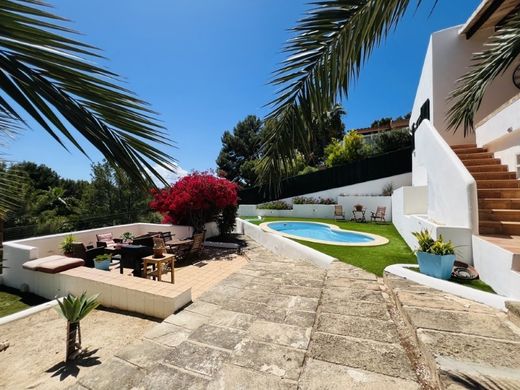 Luxury House for sale in Calvià, 1 300 000 €, Photo 1