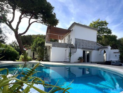 Luxury House for sale in Marbella, 1 250 000 €, Photo 2