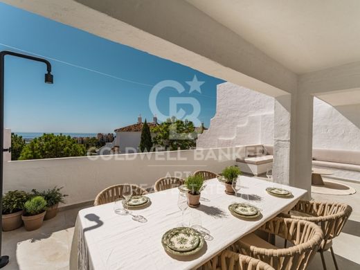 Appartement de luxe à vendre à Benahavís, 1 350 000 €, Photo 2