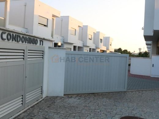 Luxury House for sale in Nazaré, 550 000 €, Photo 2