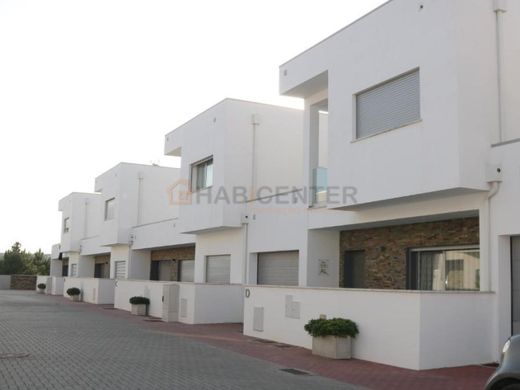 Luxury House for sale in Nazaré, 550 000 €, Photo 3