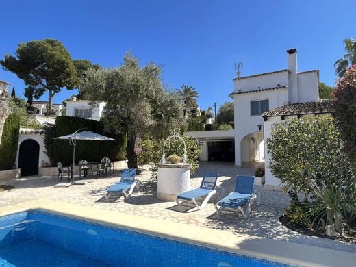 Luxury House for sale in Moraira, 850 000 €, Photo 1
