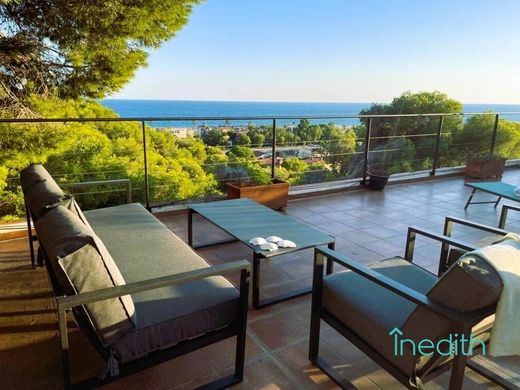 Maison de luxe à vendre à Castelldefels, 950 000 €, Photo 3